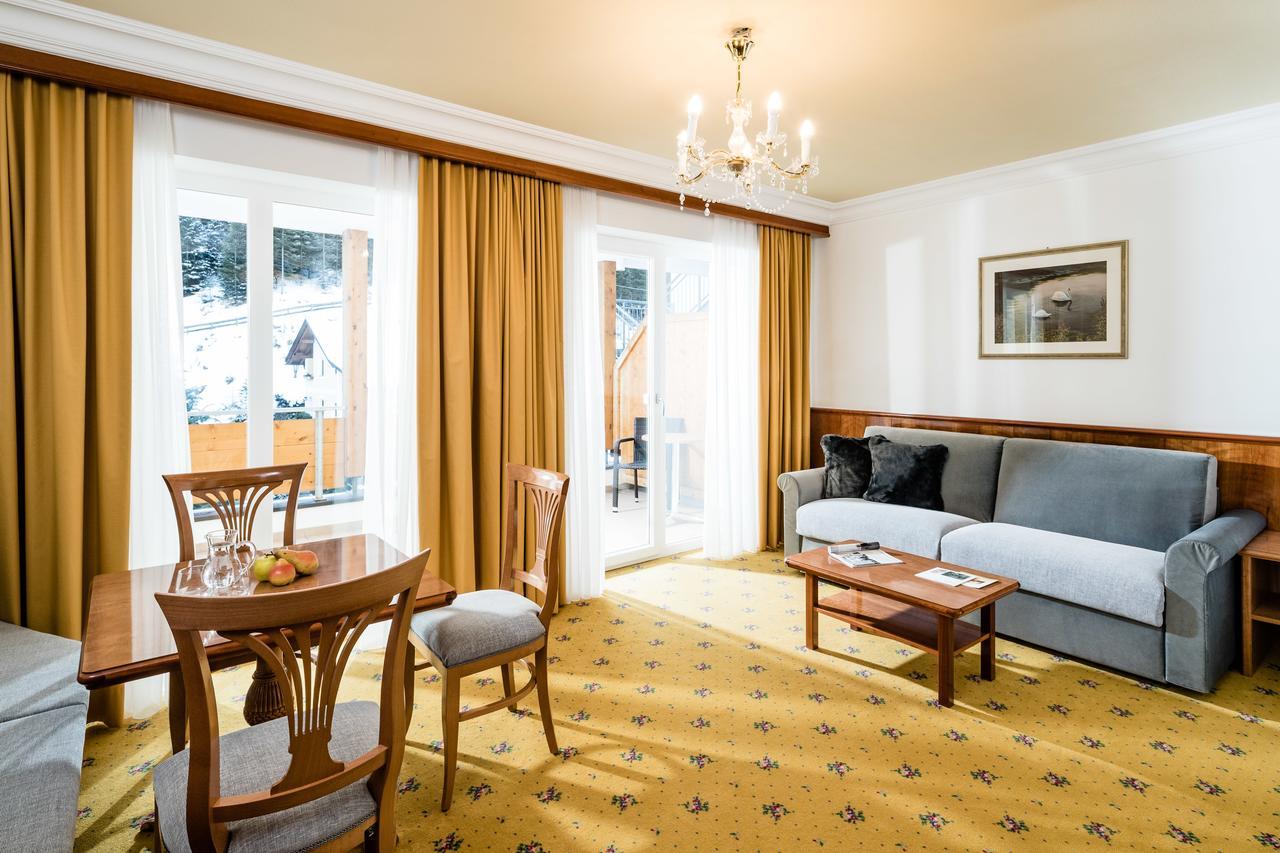 Hotel Oswald Сельва-ди-Валь-Гардена Экстерьер фото